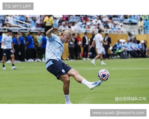 世界超级球星足球赛咪咕：聚焦全球顶级球员竞技激情与精彩瞬间